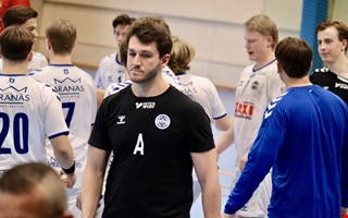 Uppgifter: Aran�str�naren l�mnar efter s�songen