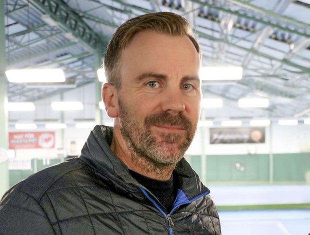 Klubbchefen väljer liveidrott – men skippar c-kändisar Klubbchefen väljer liveidrott – men skippar c-kändisar