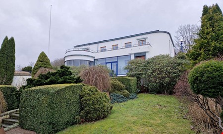 M-politiker tar ny strid med kommunen � vattnet avst�ngt