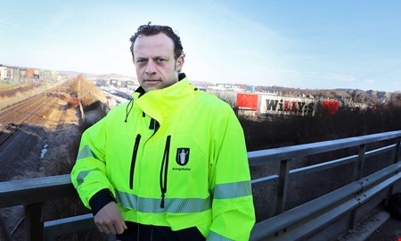 Viktiga bron st�ngs av � stor utmaning v�ntar i trafiken