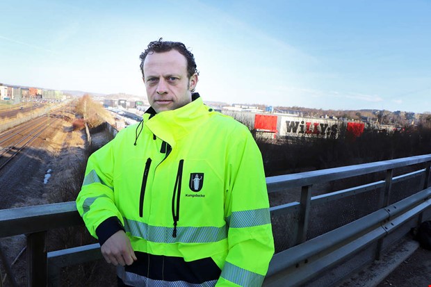 Viktiga bron st�ngs av � stor utmaning v�ntar i trafiken