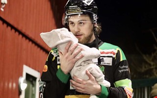 Kaptenen: �Att f� ta med min lilla tjej ut var fantastiskt�