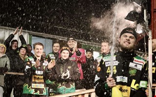 Den vilda gl�djen efter det s�krade kontraktet