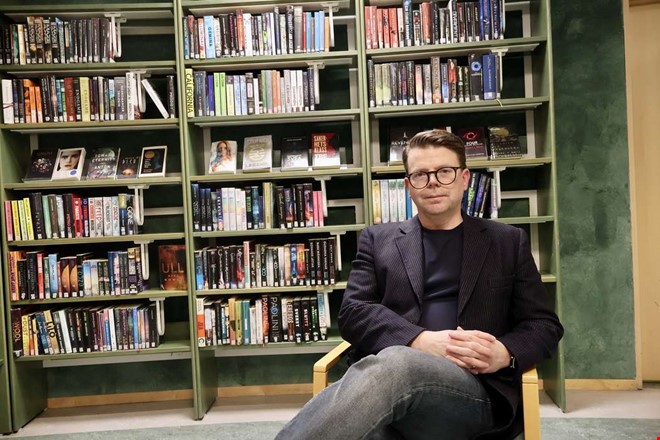 �vers�ttaren bakom nobelvinnare och klassiker