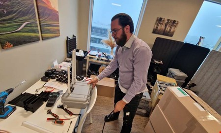 Uppfinnarteam bygger billiga dr�narj�gare 