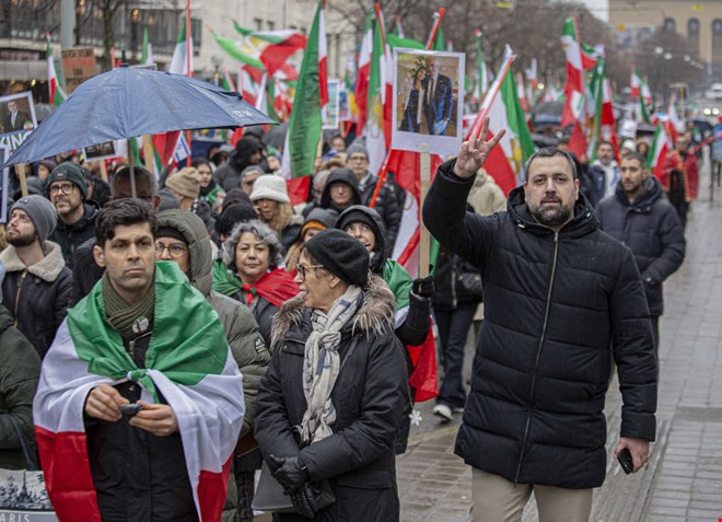 Navid n�ra att fastna i s�kerhetstj�nstens f�lla 