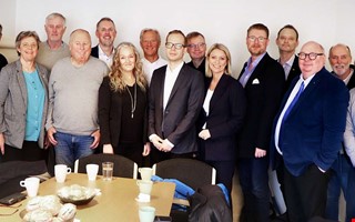 Sex m�nader kvar � dags att h�ja valtemperaturen