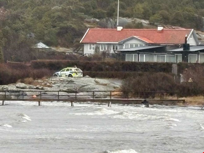Person hittad efter larm om drunkning