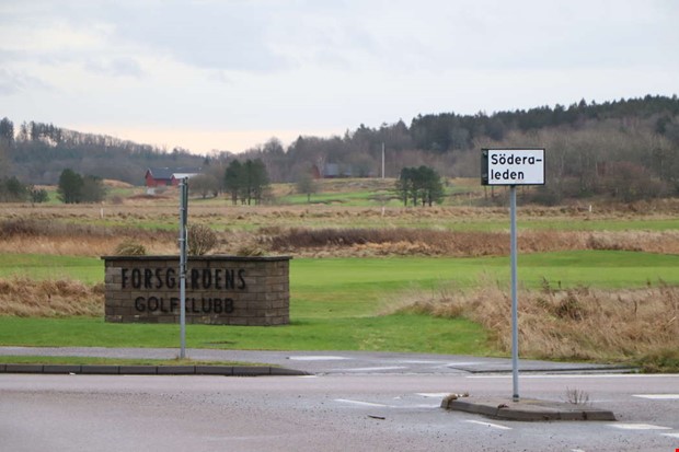 Debatt: Ologiskt om Forsg�rdens golfbana 