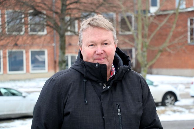 F�rre elever n�r gymnasiet � kritik mot insatser