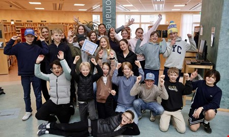 Elever t�vlade i programmering � de tog hem vinsten