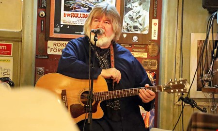 S�r�bon tar bandet p� sommarturn� i Sverige