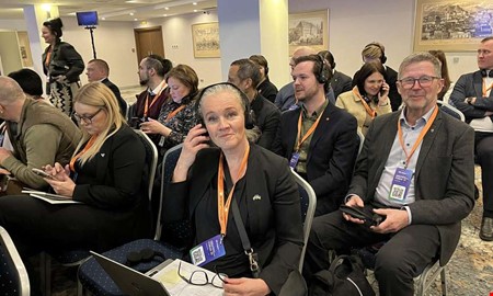 Politikern bes�kte Ukraina: 