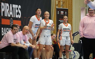 Konkurrent rasar efter Pirates uppflyttning 