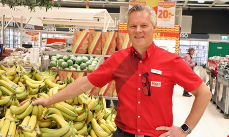 Tv� miljoner till personalen n�r svinnet �r l�gt