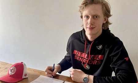 Fj�r�ssonen bel�nas med NHL-kontrakt: �J�vligt roligt� 