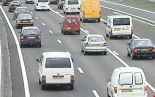 Debatt: Svaret p� k� �r inte mer v�g 