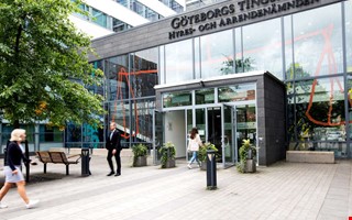 Trio �talas � stal och lurade personer p� pengar