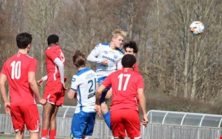 Spikade igen efter premi�rsm�llen: 