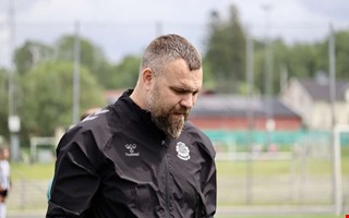 Tr�narens s�gning: 