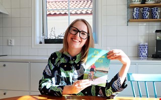 F�r�ldraledigheten blev skrivtid � �tta bokmanus klara