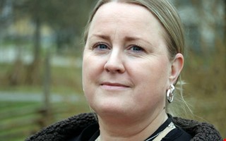 L�g kunskap hos vuxna n�r ungdomar uts�tts p� n�tet 