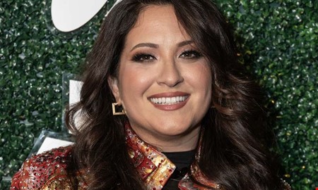 Grammyvinnande s�ngerska g�star Kungsbacka teater