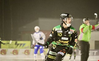 Rudell fr�n spanska solkusten: D�rf�r stannar skyttekungen