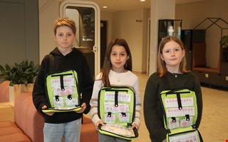 Kommunalr�det k�per �rets majblomma