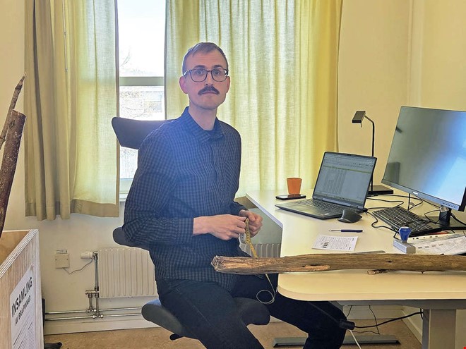 150 pinnar analyseras i stort konstprojekt