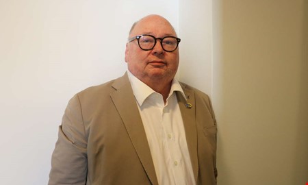 Rydfeldt: Vuxnas kunskap om n�tet m�ste h�jas