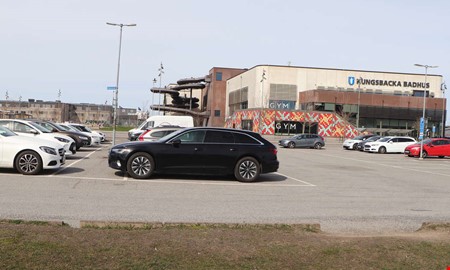 65 parkeringar plockas bort n�r arenan ska byggas