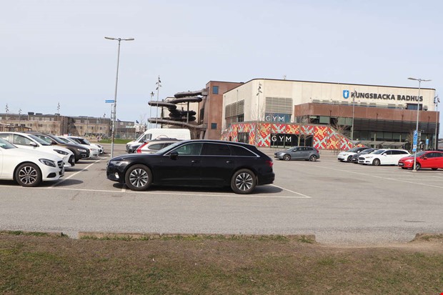 65 parkeringar plockas bort n�r arenan ska byggas