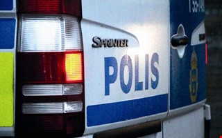 Biljakt p� E6 � hastigheter upp emot 250 km/h