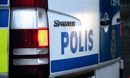 Biljakt p� E6 � hastigheter upp emot 250 km/h