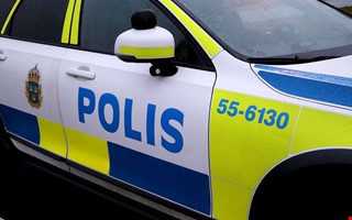 Snabb moped stoppades � ton�ring misst�nks