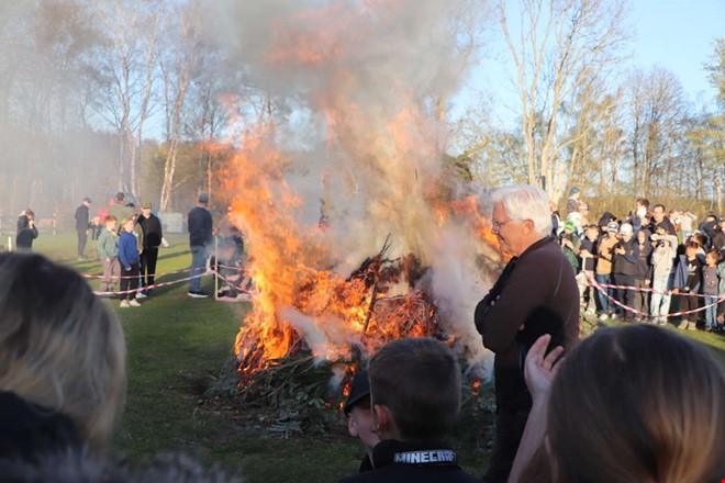 Publikrekord p� valborgsfirande i Fj�r�s