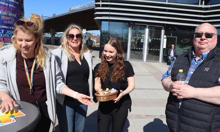 Premi�r f�r nytt socialtj�nstteam