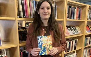 Tio �r som bibliotekarie � delar sina b�sta boktips