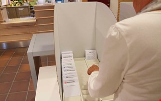 Debatt: St�rk demokratin �ven i Sverige 