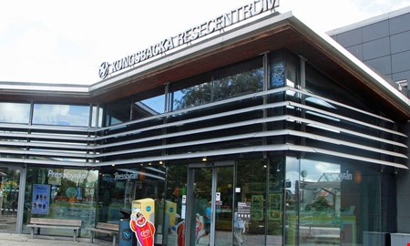 Glasv�gg i Resecentrum dr�jer � budget saknas