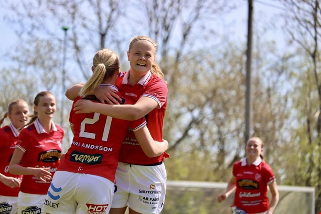 Skyttedrottningens ov�ntade vapen avgjorde derbyt 