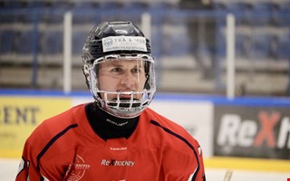 Stj�rnan blir kvar i moderklubben: 