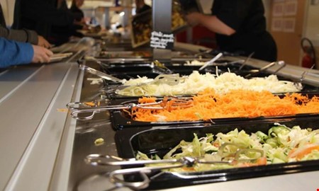 Debatt: Nu styr vi upp skolmaten 