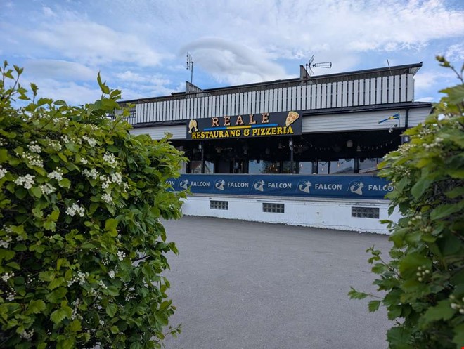 Restaurangen f�r inte l�ngre servera alkohol