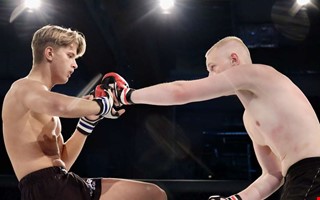 MMA-cirkusen kom till stan – se bilderna från tävlingen