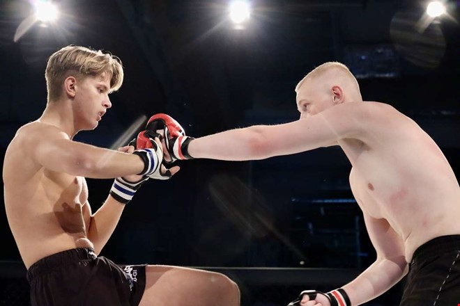 MMA-cirkusen kom till stan 