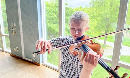 15-åringen prisas – flyttar till Stockholm för musiken