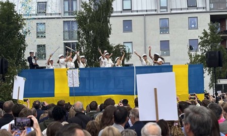 Se filmerna från utspringet