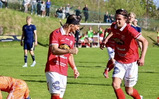 16-åringen höll nollan i debuten när Fjärås studsade tillbaka